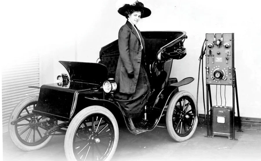 An early-1900s electric automobile with a mercury arc rectifier, once used to charge EVs. Photo / Museum of Innovation and Science