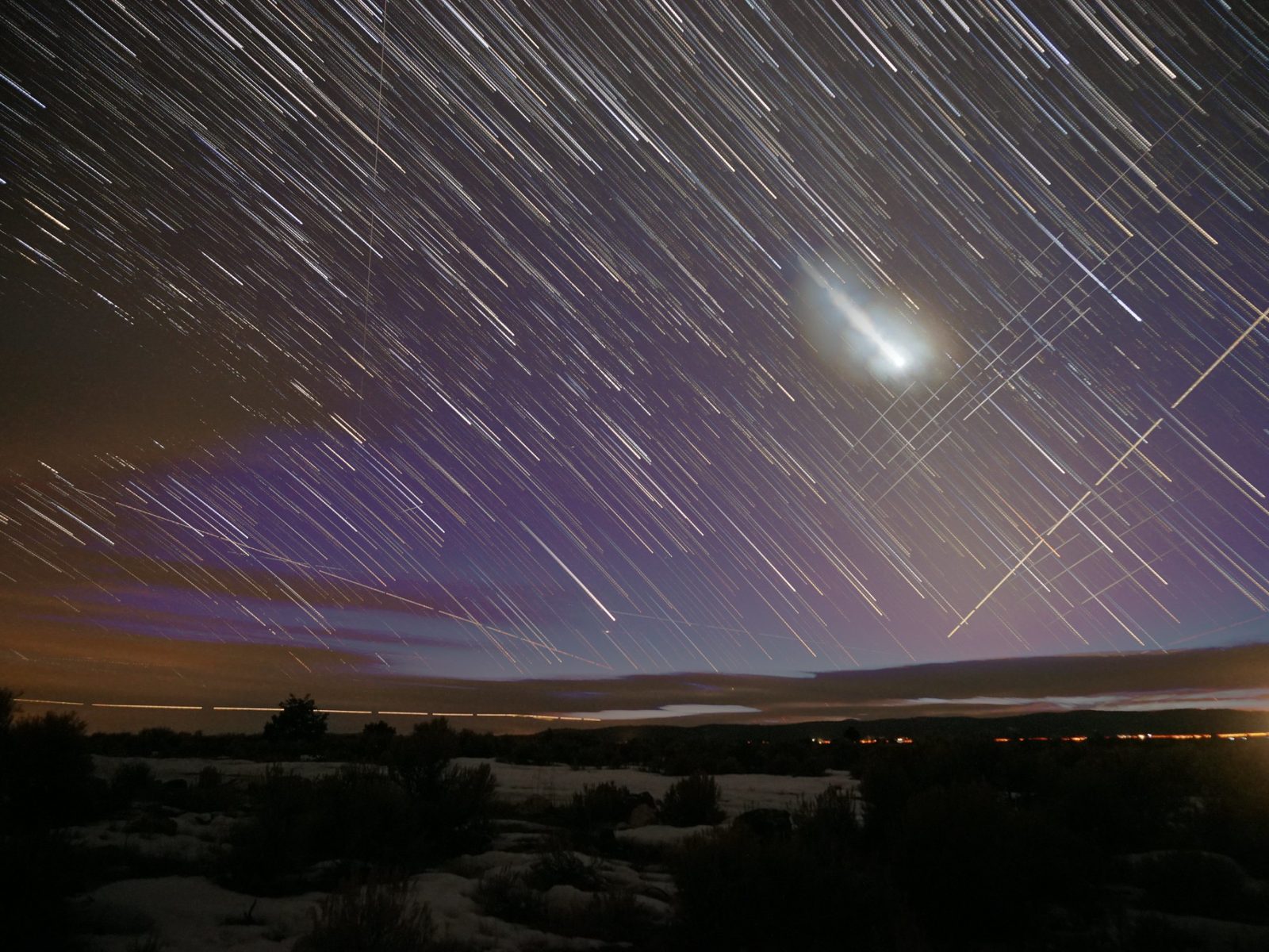 Venus and Starlink Satellites. Photo / Mike Lewinski / Creative Commons